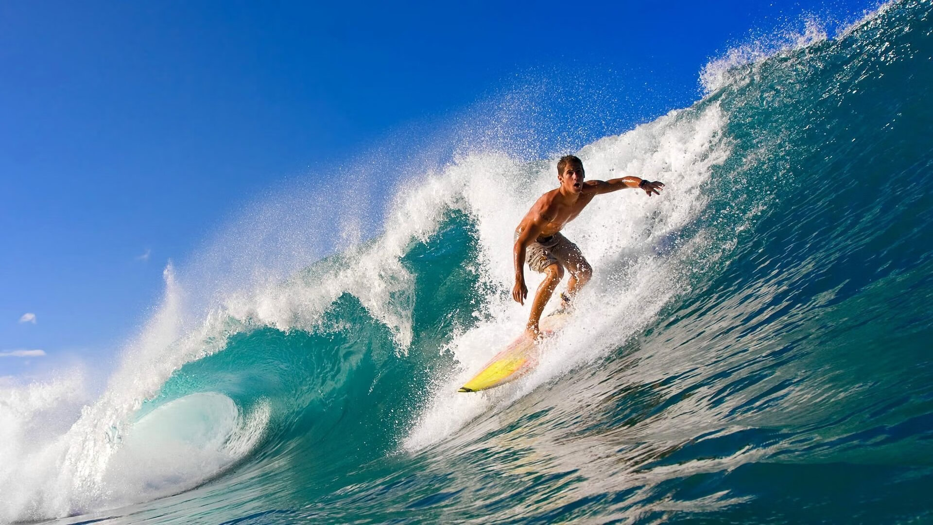 巴萨女足状态回暖，球队目标直指赛季三冠，巴萨女足全胜夺冠